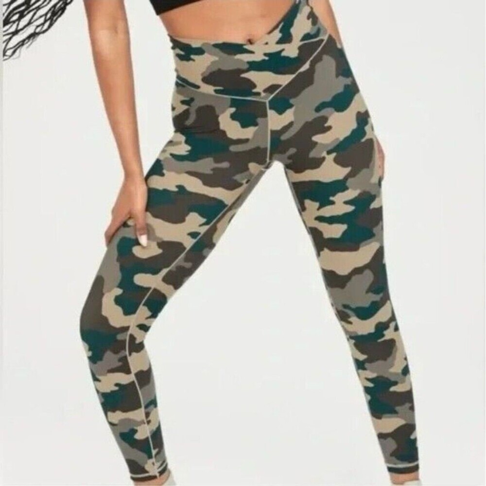 Offline By Aerie‎ Real Me Crossover 7/8 Legging Hi-Rise Camo XS Green Tan Gray